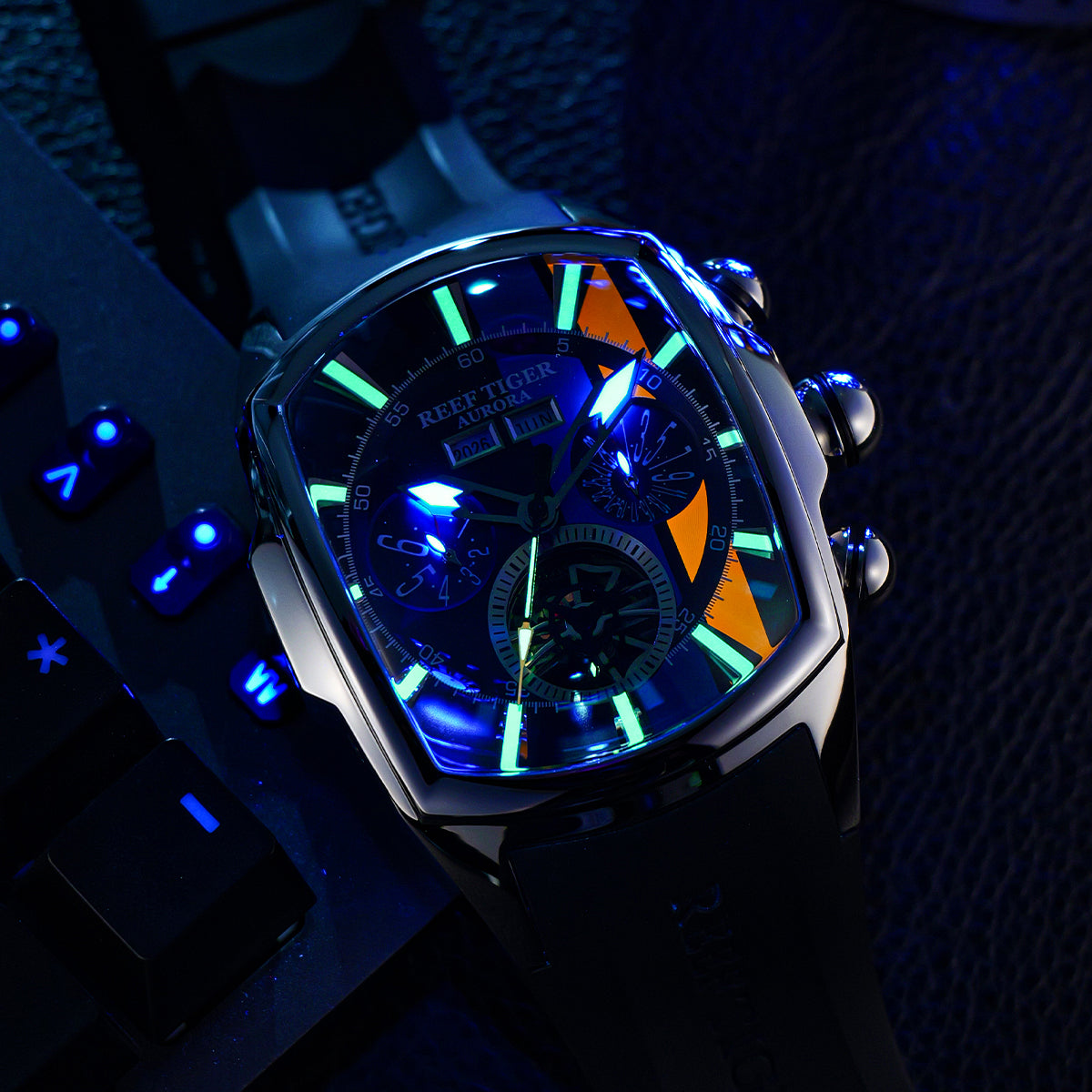 Reef Tiger RGA3069 Men's Tonneau Automatic Watch - Racing Skeleton Automatic Winding Mechanical Waterproof Watches