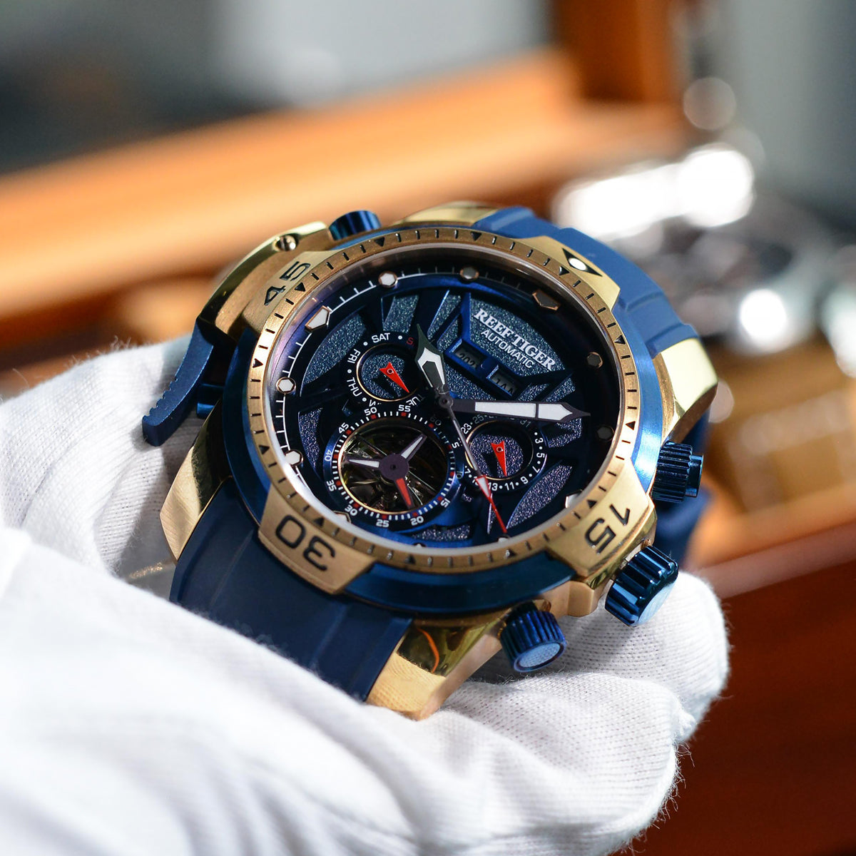 Reef Tiger Aurora RGA3532 Men's Automatic Mechanical Watch - Rose Gold Stainless Steel Case/Strap Wristwatch