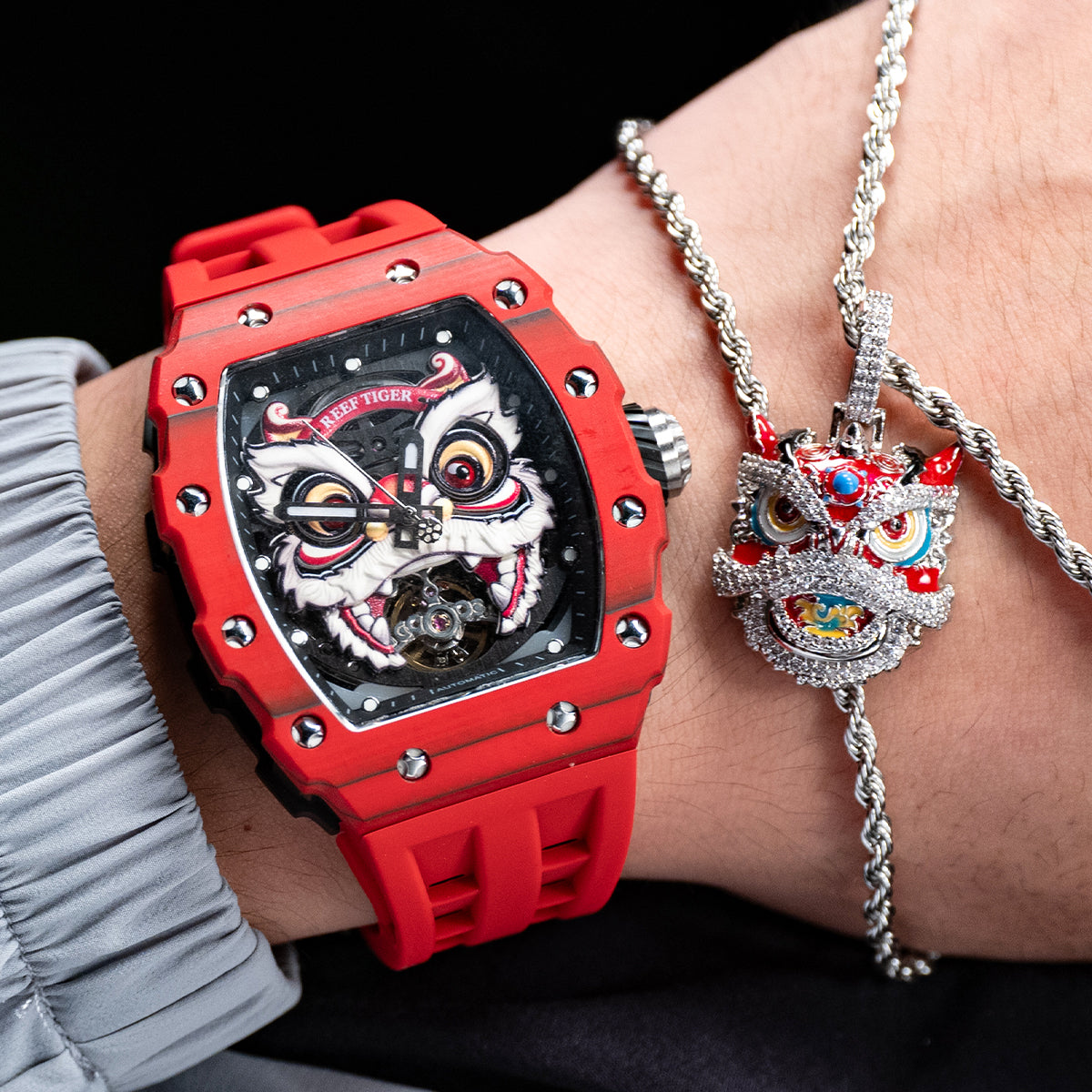 Fashion Reef Tiger RGA3009 Chinese Red Carbon Fiber Case Lion Dance Skeleton Automatic Watch