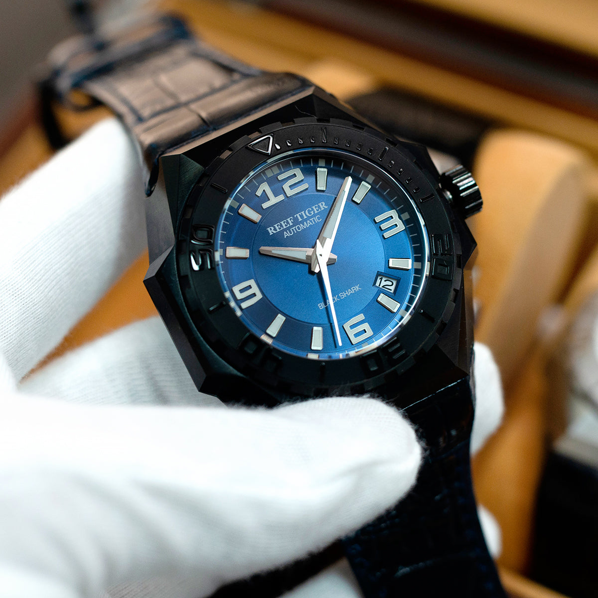 Reef Tiger RGA6903 Black Case Men Mechanical Watches Leather/Rubber/Stainless Steel Diving Watch - Blue Dial & 200M Waterproof