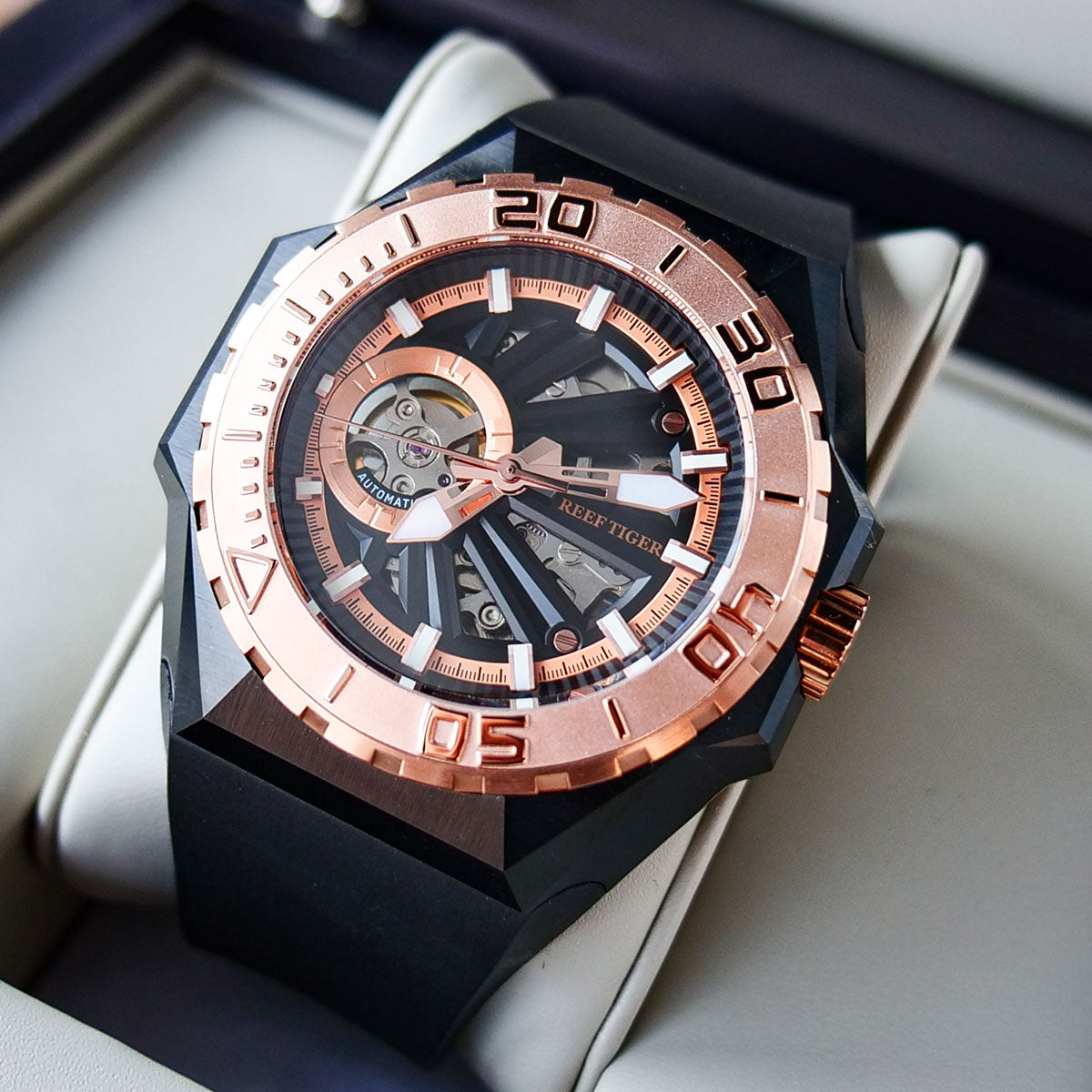 Reef Tiger RGA6903-S Rose Gold 43mm 100M Diving Skeleton Watches - NH36A Movement Mens Automatic Watch