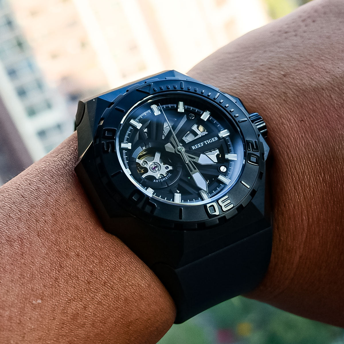 Reef Tiger Black Shark RGA6903-S Diving Automatic Mechanical Watches For Men - Seiko NH70A Automatic Movement Wristwatches