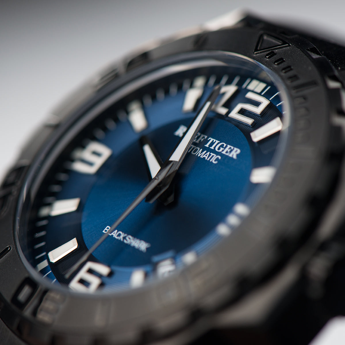 Reef Tiger RGA6903 Black Case Men Mechanical Watches Leather/Rubber/Stainless Steel Diving Watch - Blue Dial & 200M Waterproof