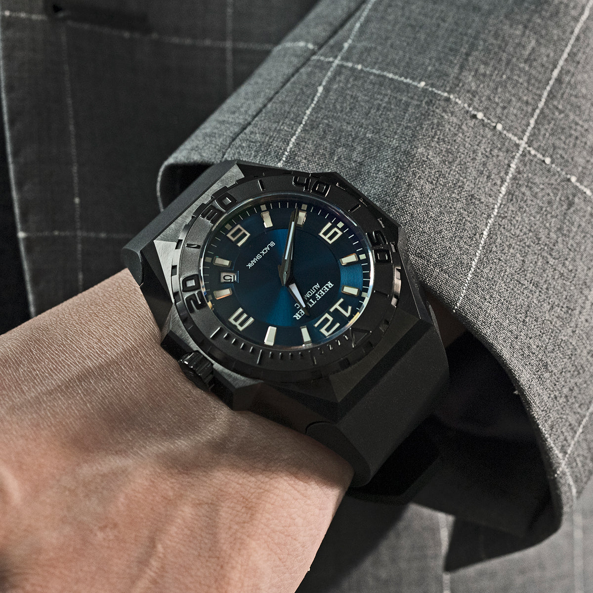 Reef Tiger RGA6903 Black Case Men Mechanical Watches Leather/Rubber/Stainless Steel Diving Watch - Blue Dial & 200M Waterproof